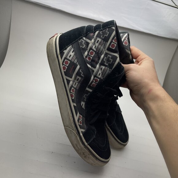 Vans Nintendo NES Controller 'GAME OVER' SK8-Hi High Top Shoes Mens Size 9. - Picture 7 of 16